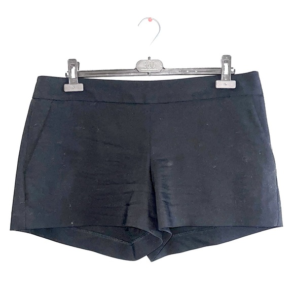 Calvin Klein short - Picture 1 of 3